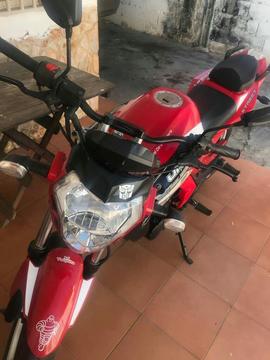 Vendo Moto Um