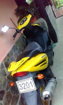 Vendo Moto por No Usar