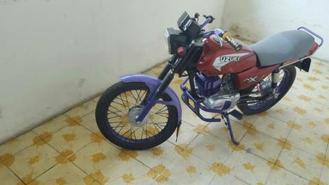 Moto Suzuki Ax100