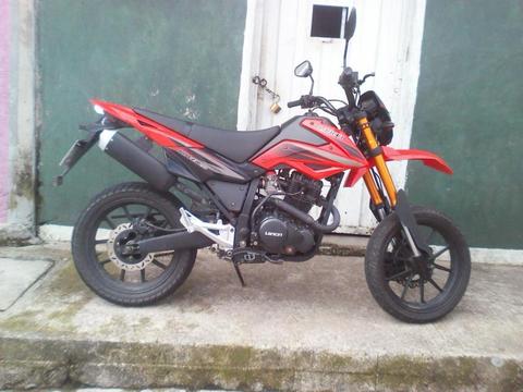 vendo o cambio moto loncin 250 año 2014