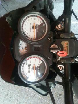 Vendo Moto Um Max 150