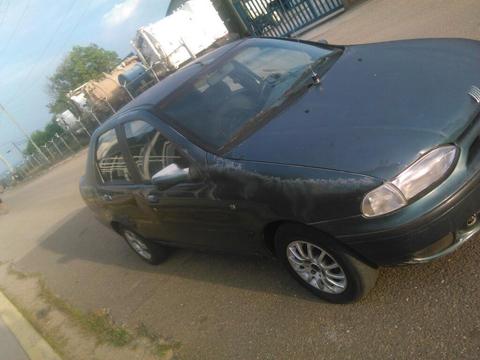 Vendo O Cambio por Moto Fiat Siena 98