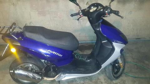 Vendo Moto Matrix Elegan Fina a Toda Pru