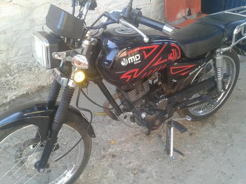 Moto Md Aguila 2014