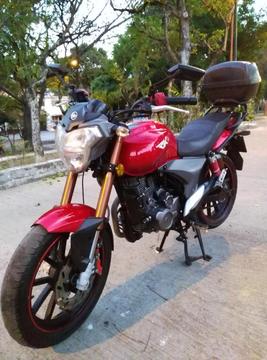 Moto RKV 200cc ao 2013