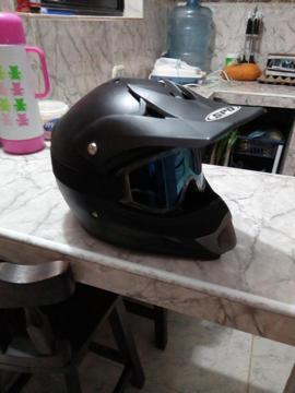 Casco integral con lentes