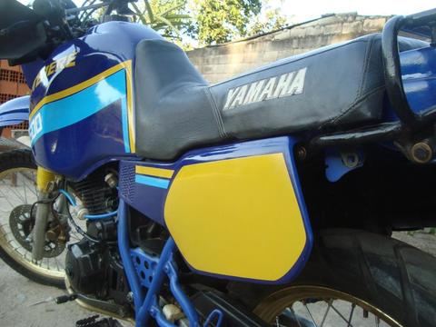 Yamaha XT 600 Z Tenerè MUY CONSERVADO