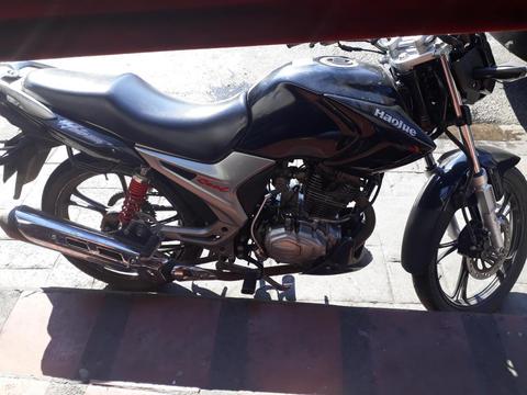 vendo mi moto unico dueo por motivo de vieja tlf 04241139p53