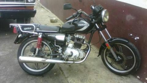 Moto Bera Br200