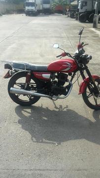 Moto Bera Br 200