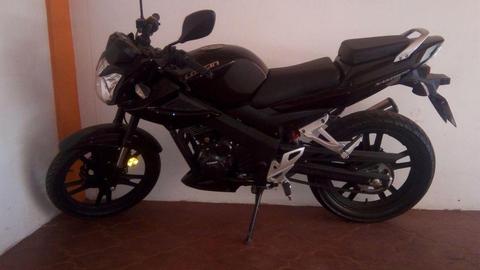 moto linco como neva