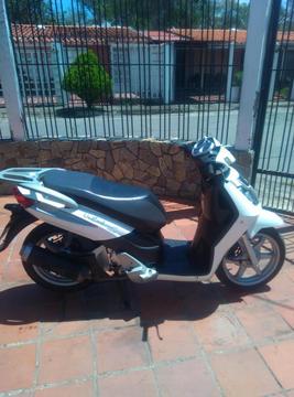 Se Vende Moto Outlook 2011