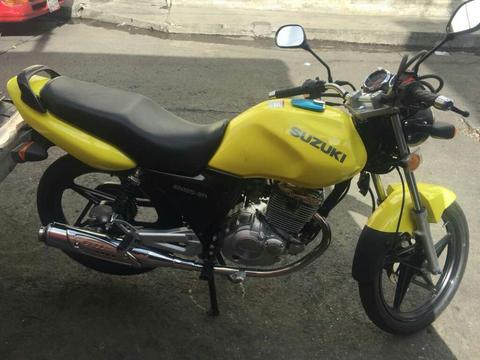 Moto en Suzuky Impecable