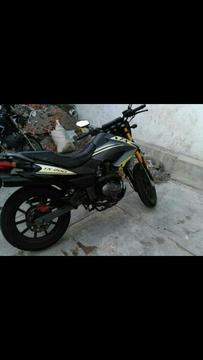 Moto Tx Empire 2013