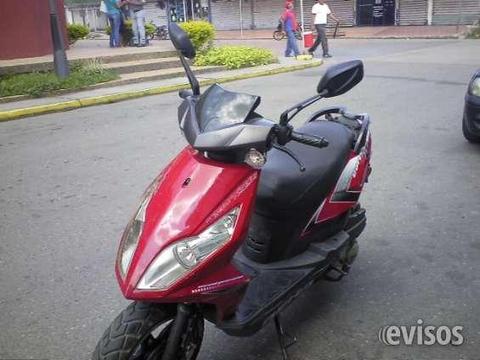 SE VENDE MOTO