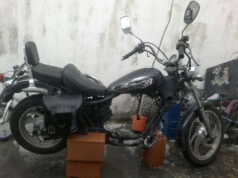 PRONTO LISTA Super Shadwo 2008 motor 250!!