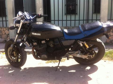 Yamaha xj 400 se vende o se cambia 04163175202 yaritagua yaracuy