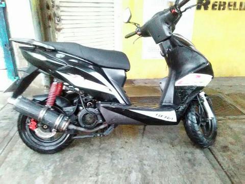 Moto Bera Runner