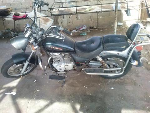 VENDO MOTO YASUKI 200 cc