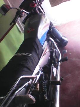 Moto en Excelentes Condiciones