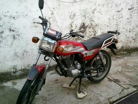 Se Vende Moto Modelo Hourse Año 2010