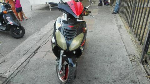 Vendo Moto Automatica