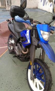 MOTO TX200 IMPECABLE