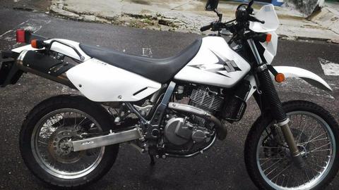 SUZUKI DR 650 2013