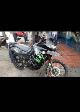 Klr 650 a 2014 poco uso por motivo de urgencia buena bonita y barata