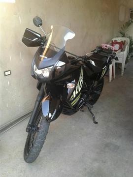 Se Vende Moto Klr 2014