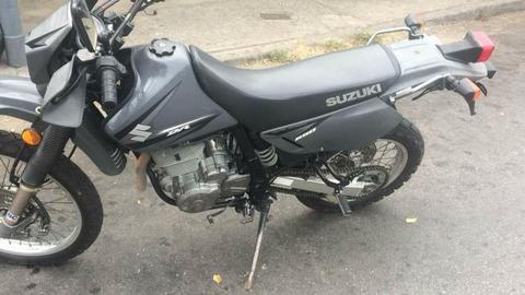 SUZUKI DR 2012