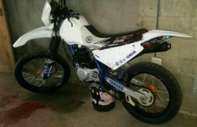 SE VENDE MOTO YAMAHA 250CC NICO DUEO CAUCHOS NUEVOS