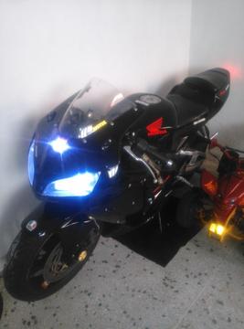 se vende cbr 2005