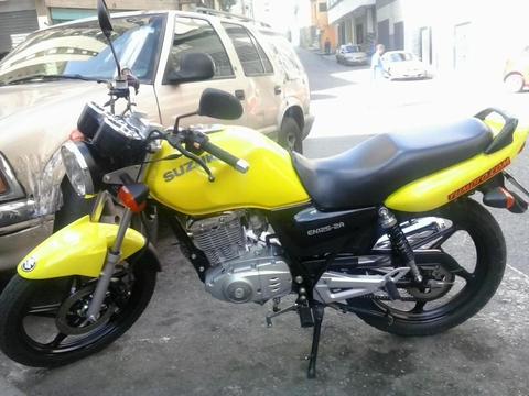 SUZUKI EN 125 04262888816