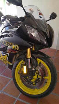 Moto Racing Yamaha R6 2008