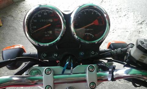 Vendo Moto en Suzuki 125cc