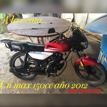 Moto Um Max 150Cc