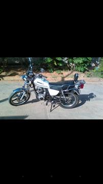 Moto Bers Br 200