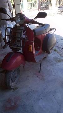 Vedo Moto Vespa Piaggio