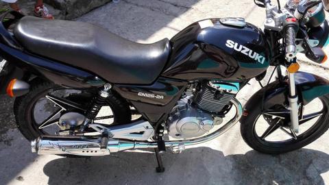 suzuki en 125