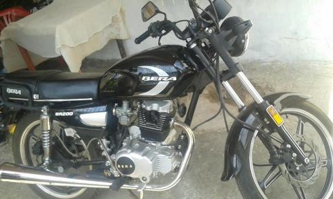 Moto Bera 200