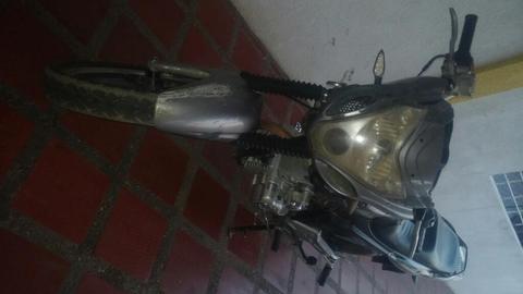 Moto Halcon