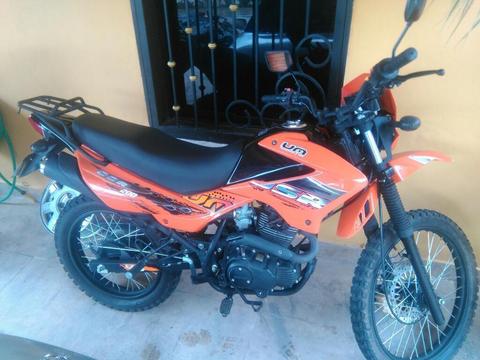 Dsr UM 200cc nueva