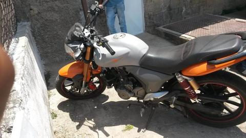 se vende RKV