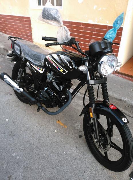 se vende moto bera