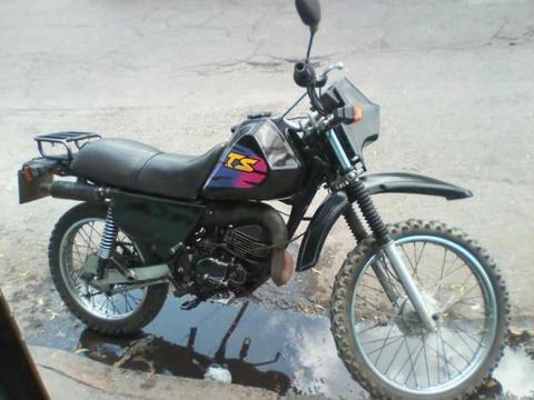 Ts 185 Suzuki Año 2000