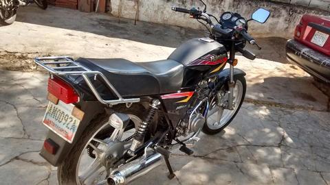 Vendo O Cambio Moto Hj