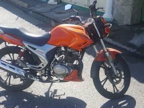 vendo mi moto hj con detalles