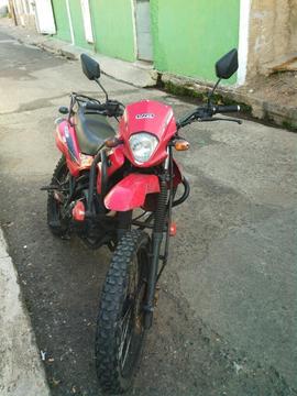 Moto Um Tsr