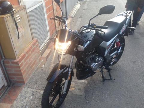 Se vende moto suzuky HJ cool 150cc por urgencia economica 2013